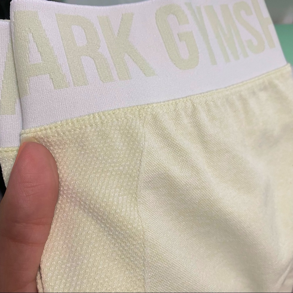 GYMSHARK LEGGINGS PISTACHIO - Picture 3 of 6